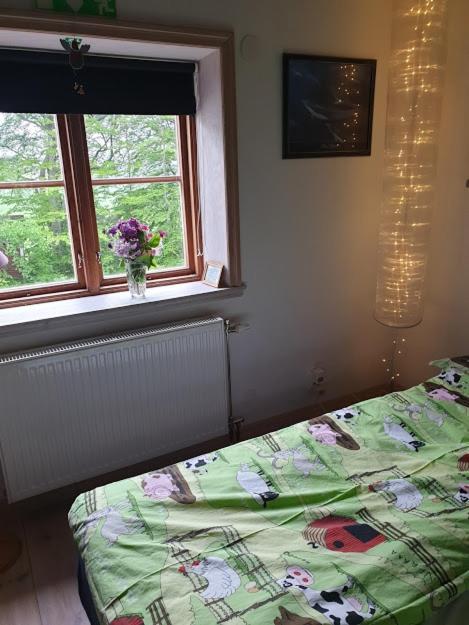 Bo I Remmarloev Bed and Breakfast Eslöv Eksteriør billede